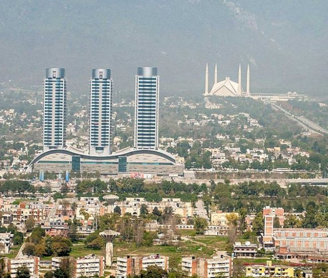 Islamabad_16ce7c062a1_large